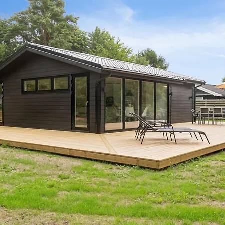 Deik - 1km From The Sea By Interhome Semesterbostad *
