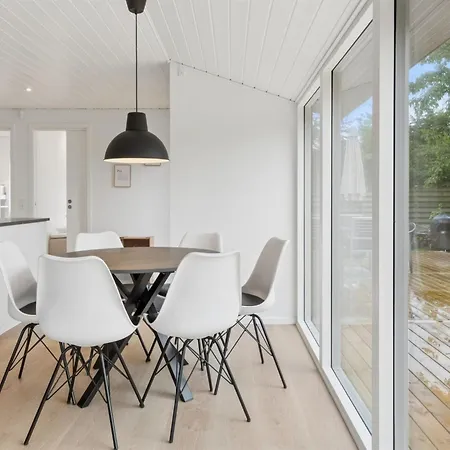 Deik - 1km From The Sea By Interhome Gilleleje