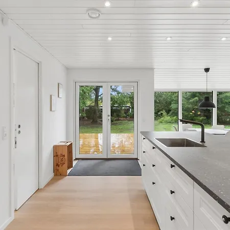 Deik - 1km From The Sea By Interhome *