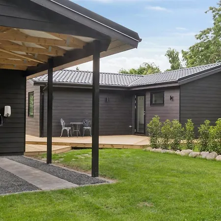 Deik - 1km From The Sea By Interhome Semesterbostad *